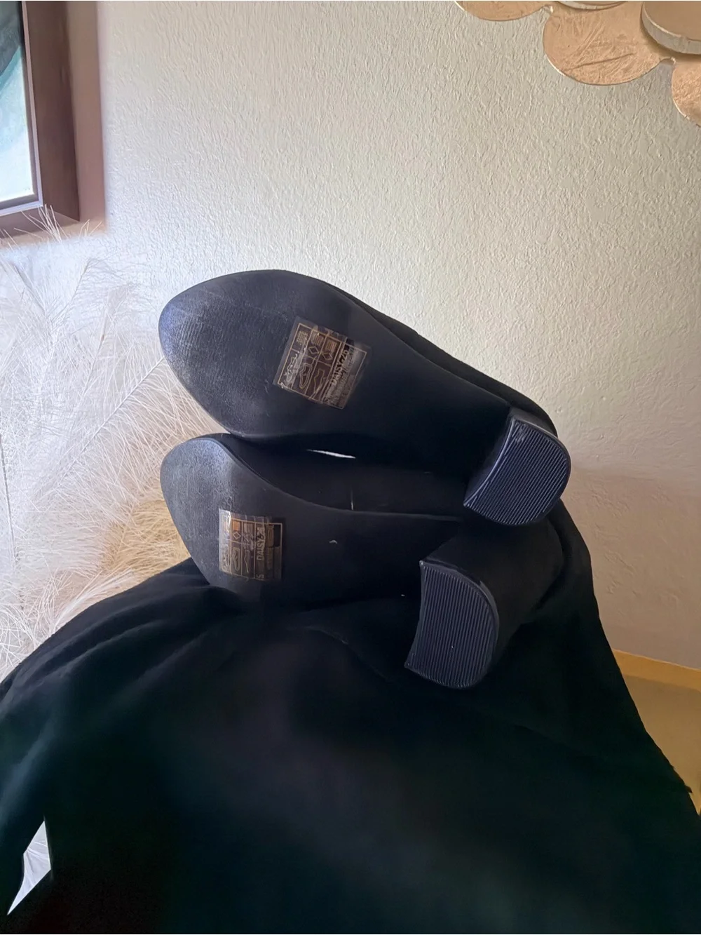 Yoki Black Over the Knee Stretch Boots Block Heel Size 9